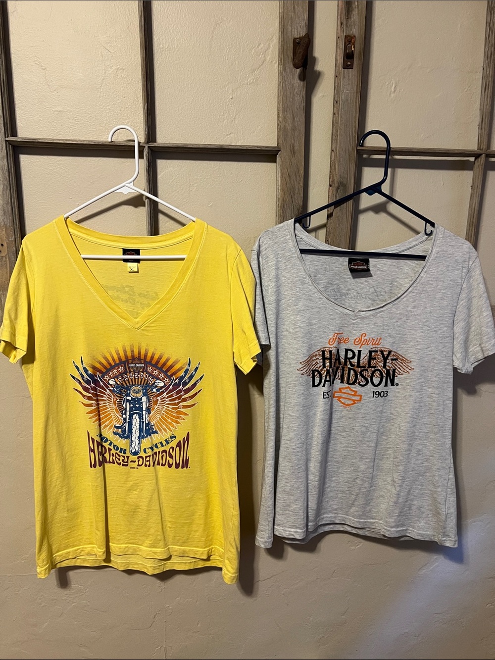 Harley-Davidson Yellow V-Neck & Light Gray Scoop Graphic Tees
